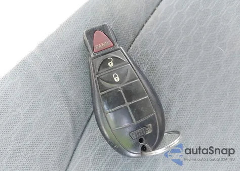 2013 Ram 1500 Express z USA, uszkodzony, nr VIN 1C6RR7FT1DS681925